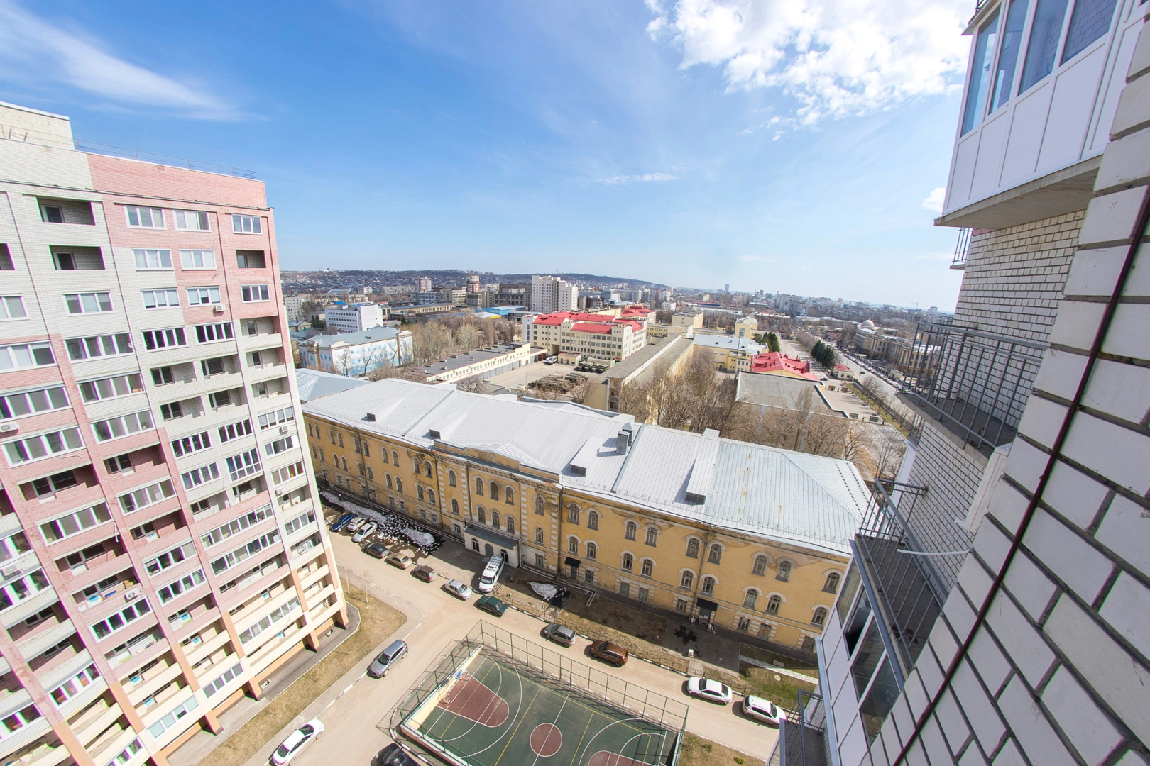 Апартаменты Saratov Lights на Университеская59А