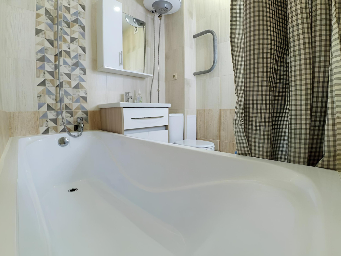 Апартаменты на Космонавтов 61 Б