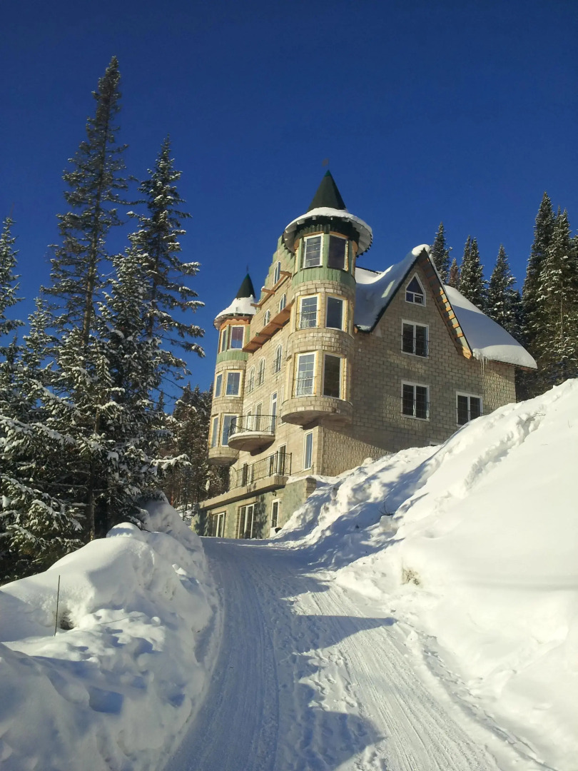 Отель Загородный Замок Эдельвейс