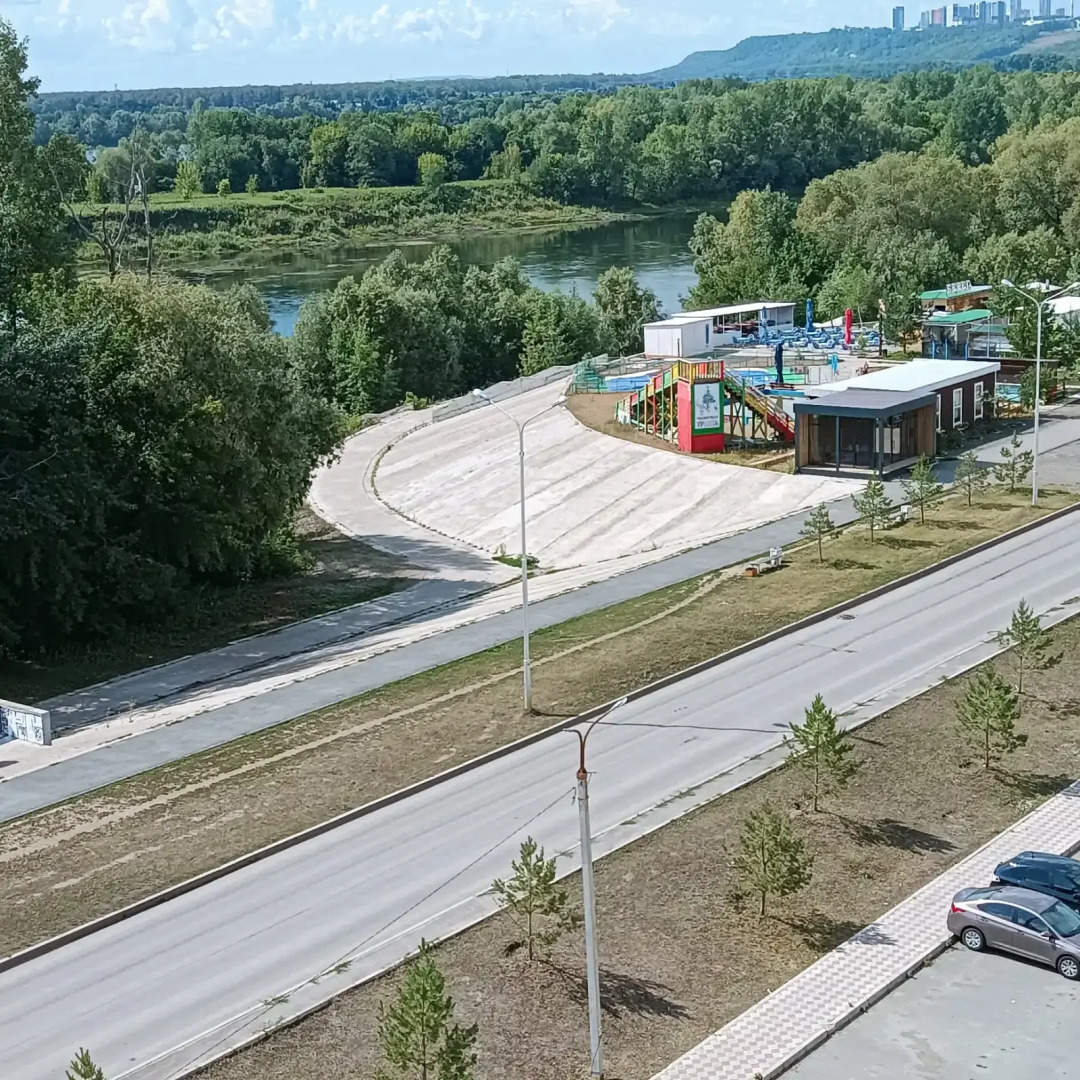 Квартира с Видом на Реку