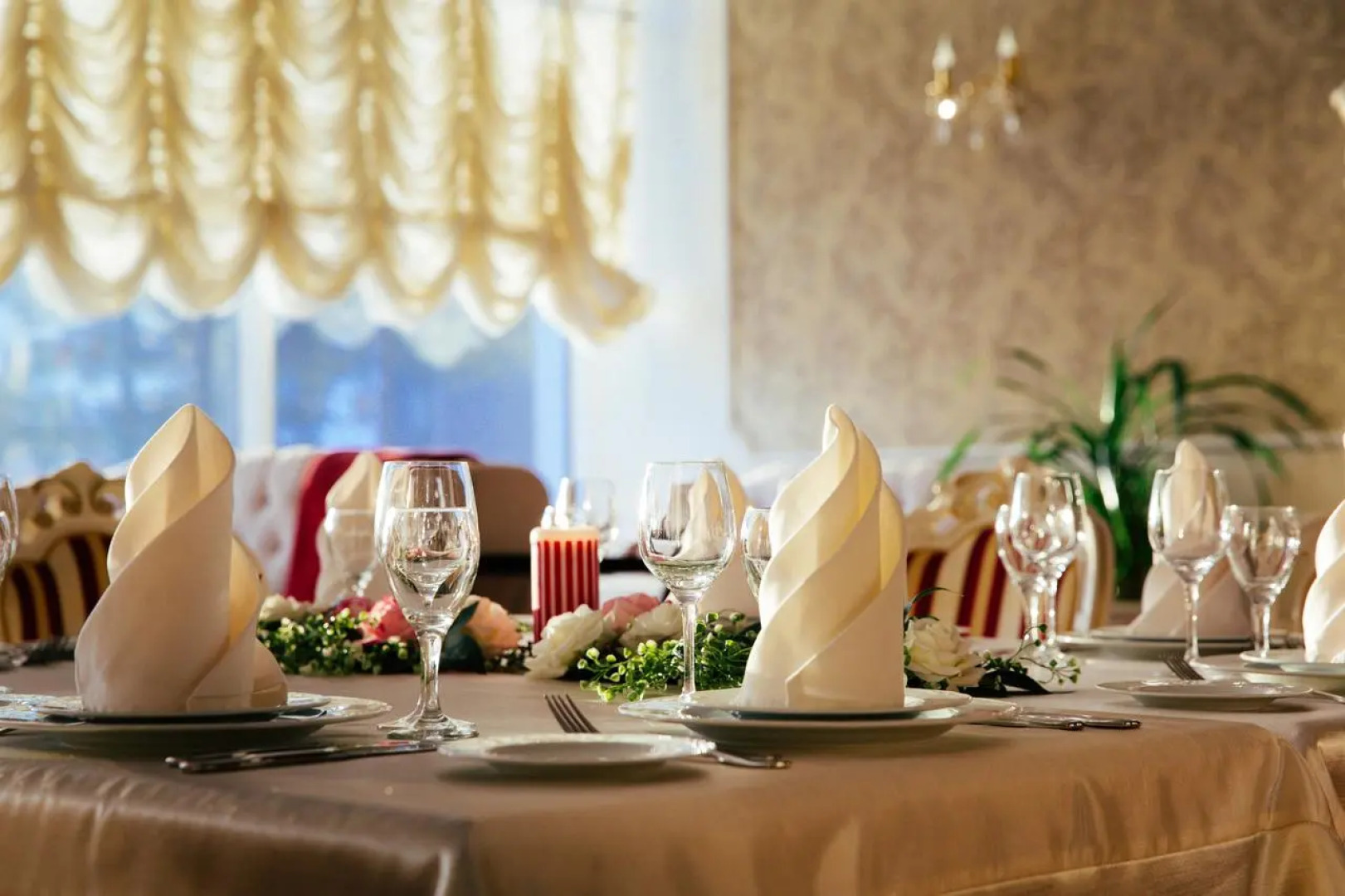 Отель Аляска