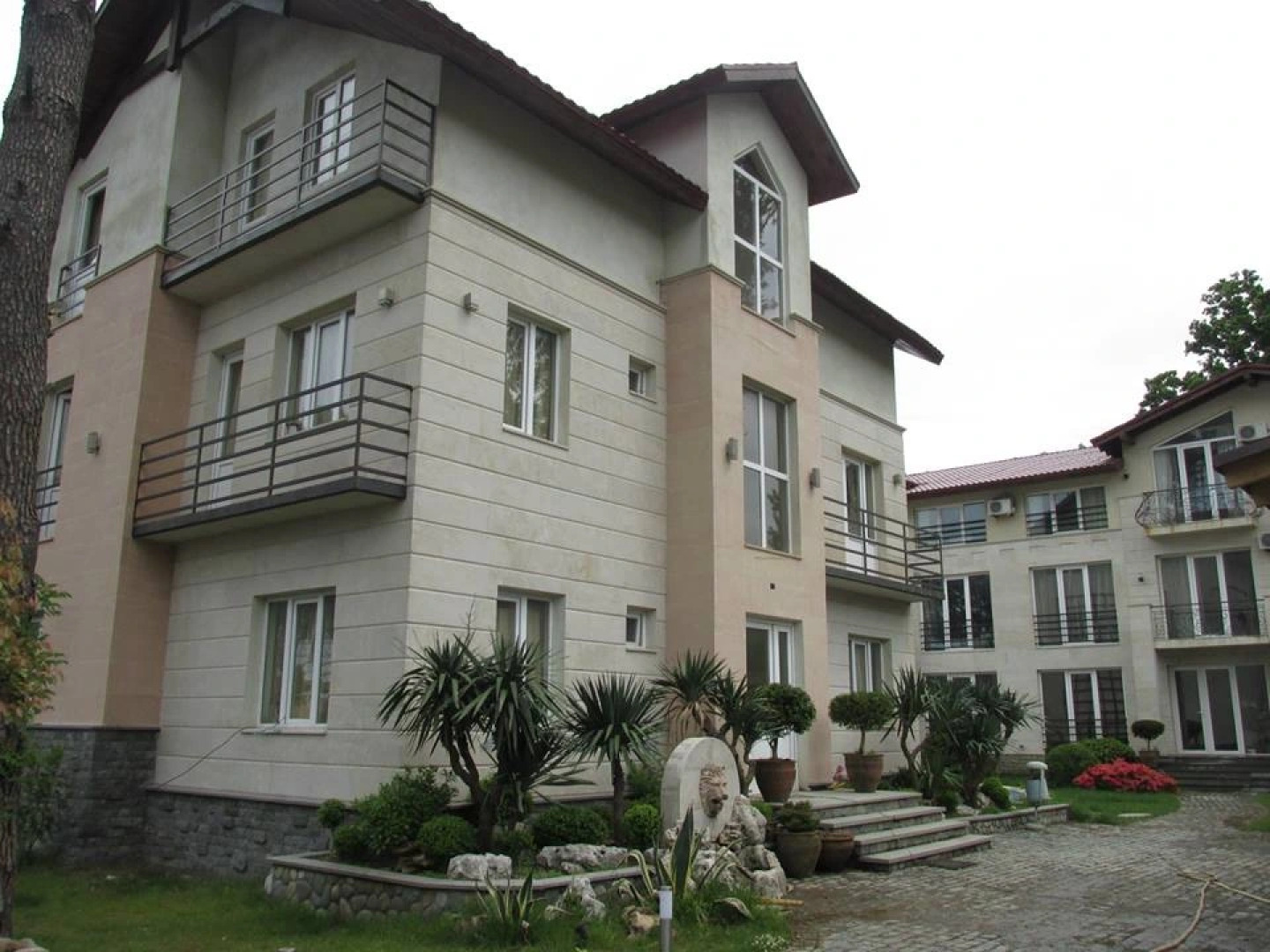 Отель Иберия