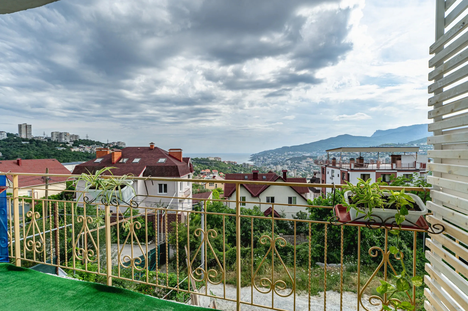 Гостевой дом Над Ялтой