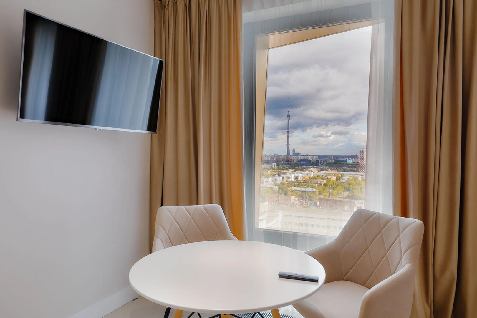 Апартаменты с видом на Останкинскую башню