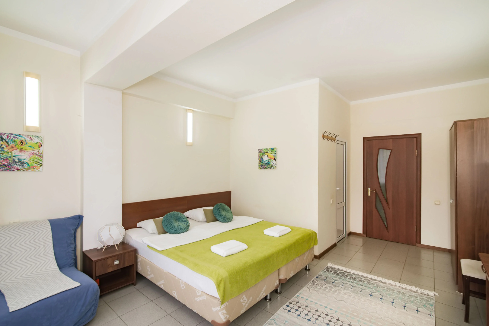 Отель Grand Crystal Group