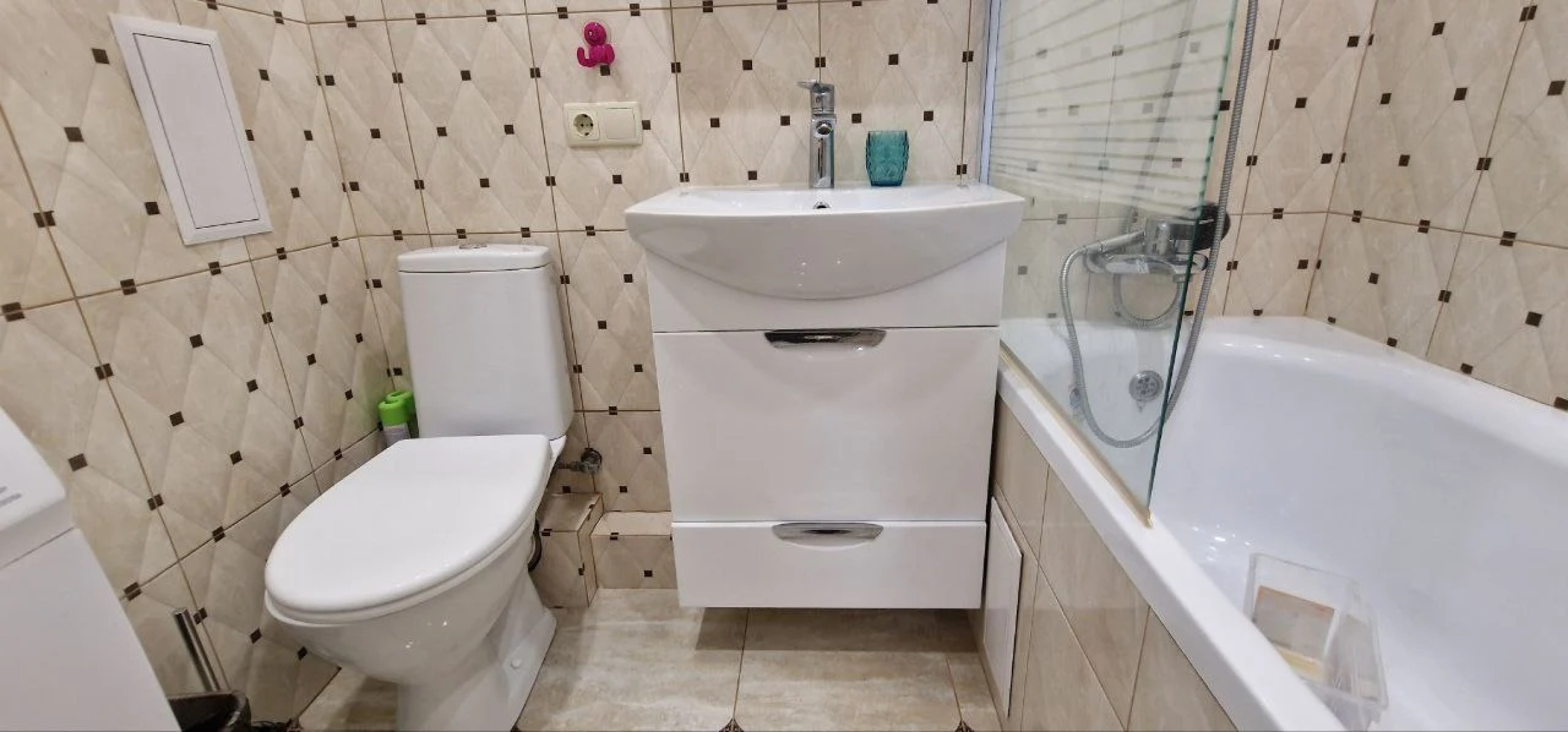 Апартаменты Комфорт Плюс на Уральской, Yana Apart