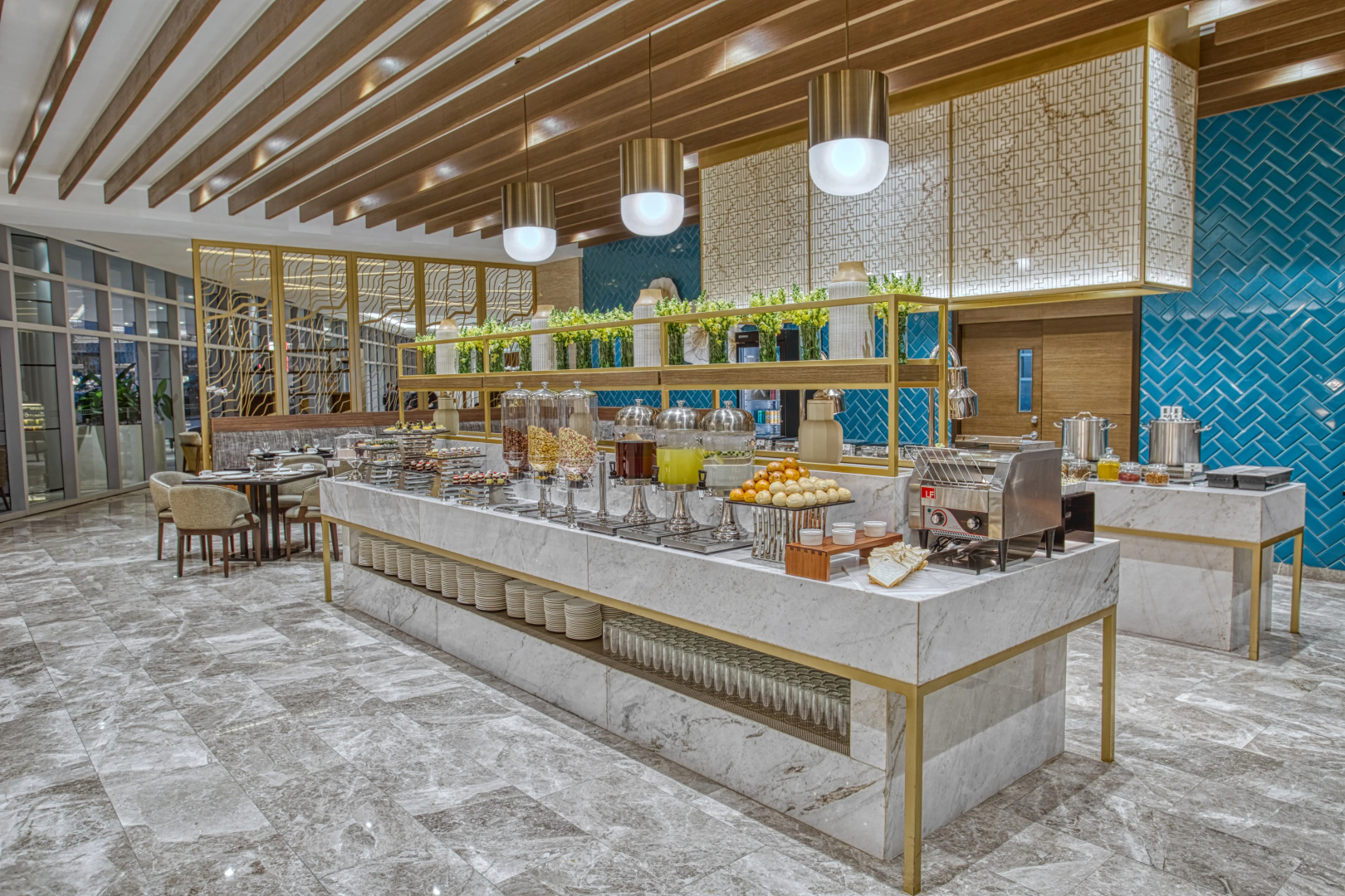 Отель Kingsford Hotel Manila
