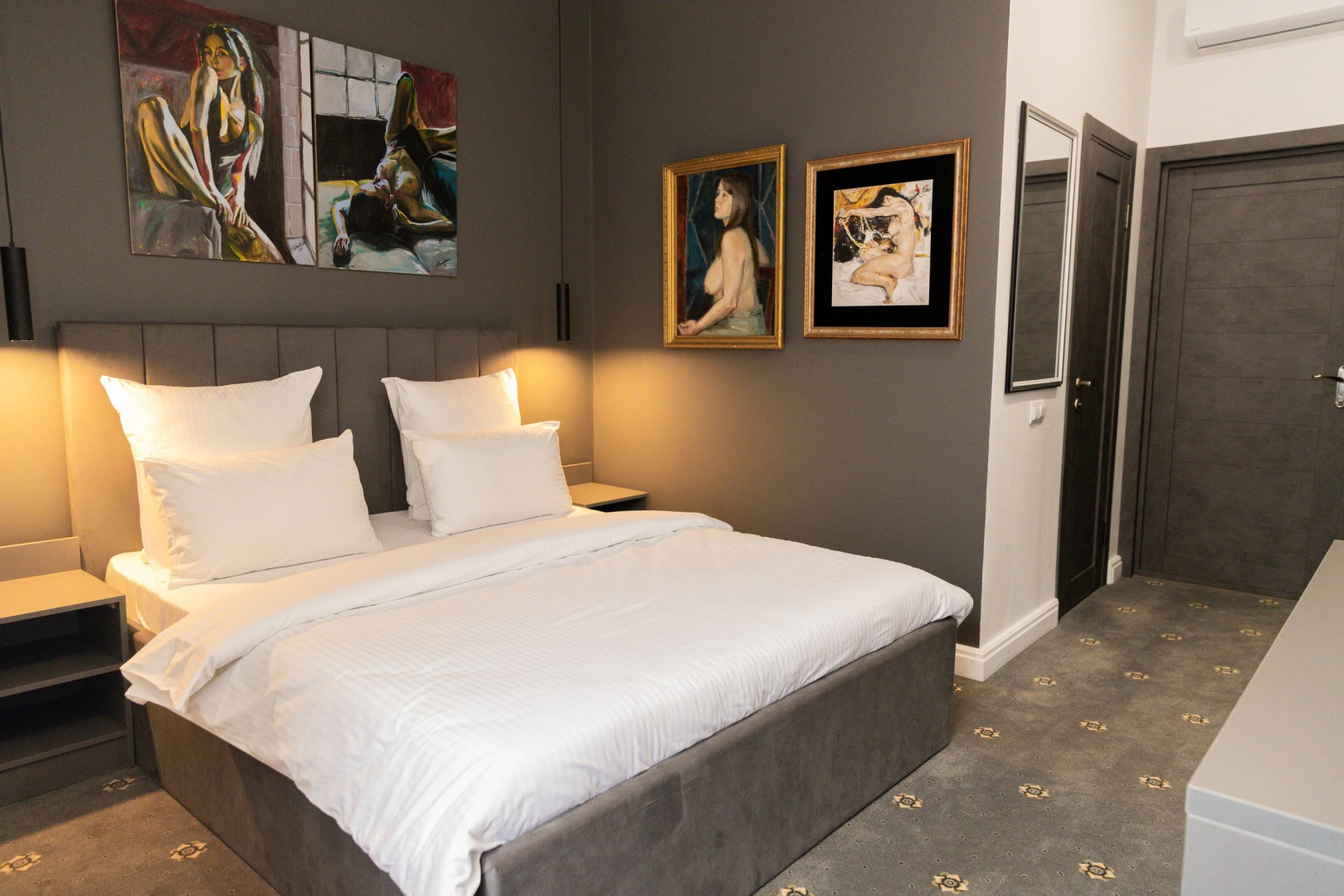 Отель Галерея