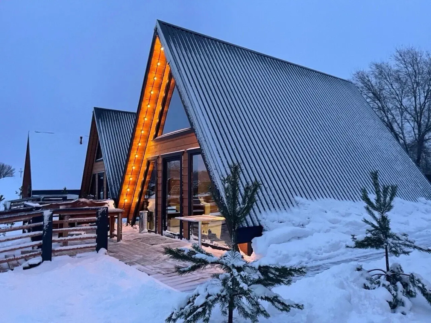 База отдыха Загородный клуб "Поплавок"