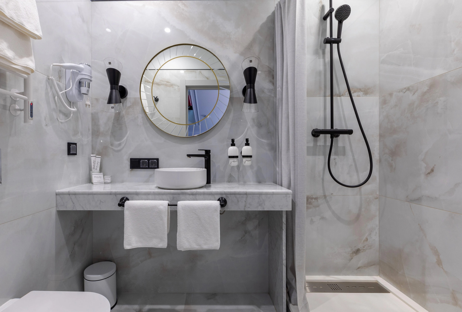 Отель Оболенский