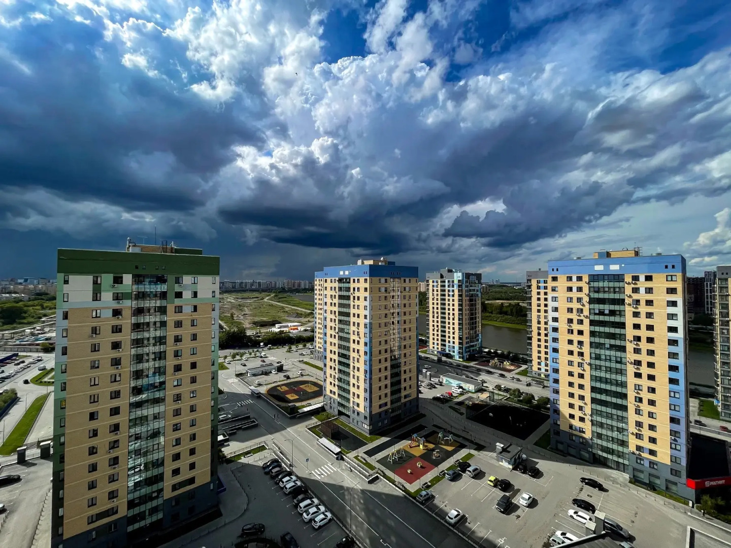 Квартира Люкс на Мельникайте