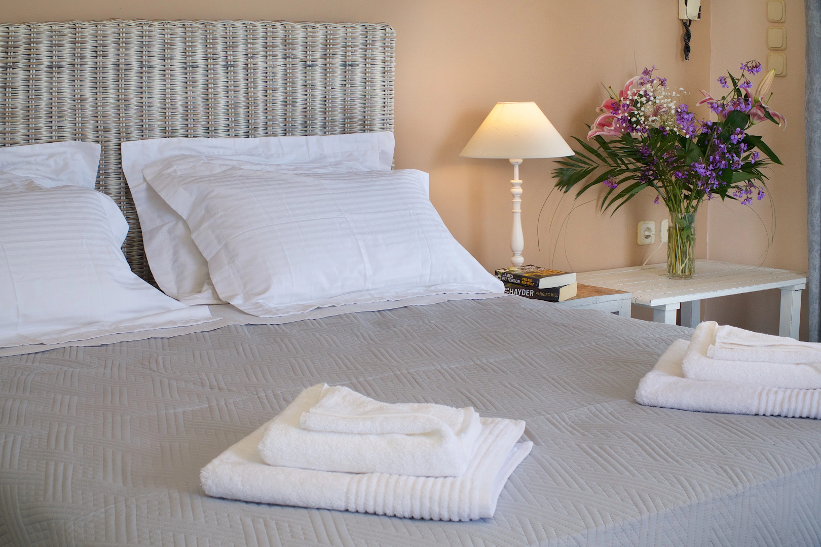 Апартаменты Martini Waterfront Suites