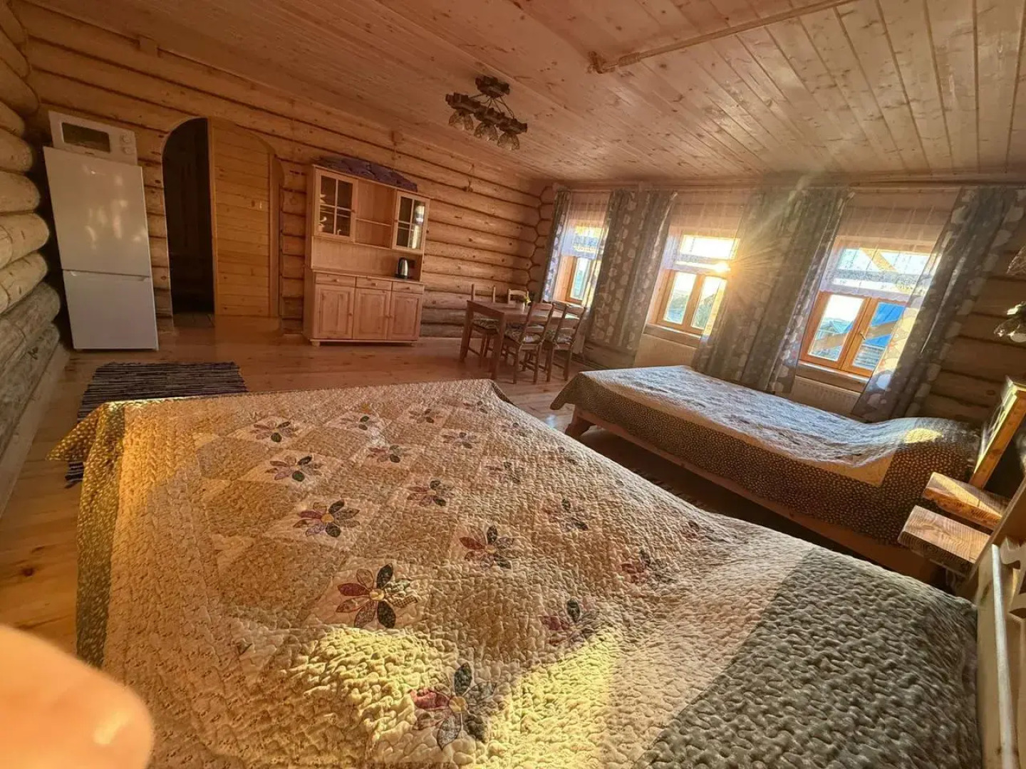 Частный дом Изба на бeрегу реки