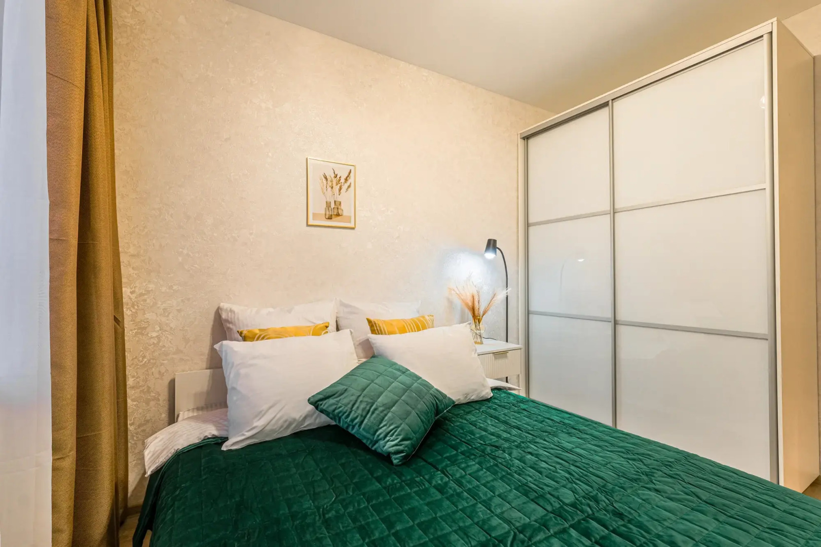 Апартаменты 2 к. iZi Apart рядом с аквапарком. ЖК Зенит