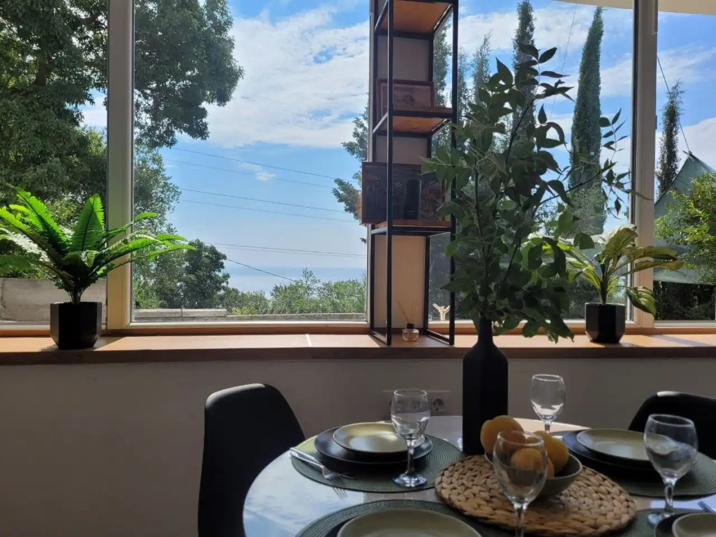 Апартаменты Красная 15