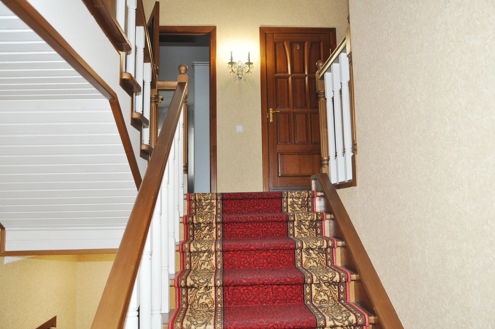 Отель Радуга