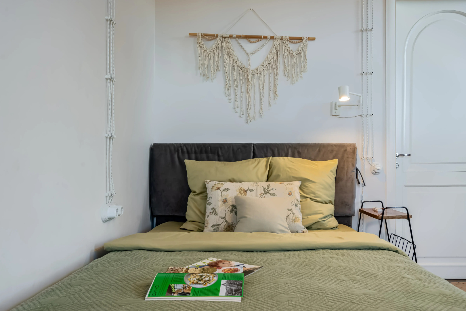 Апартаменты Your Luxury Apart на Восстания для 4 Гостей