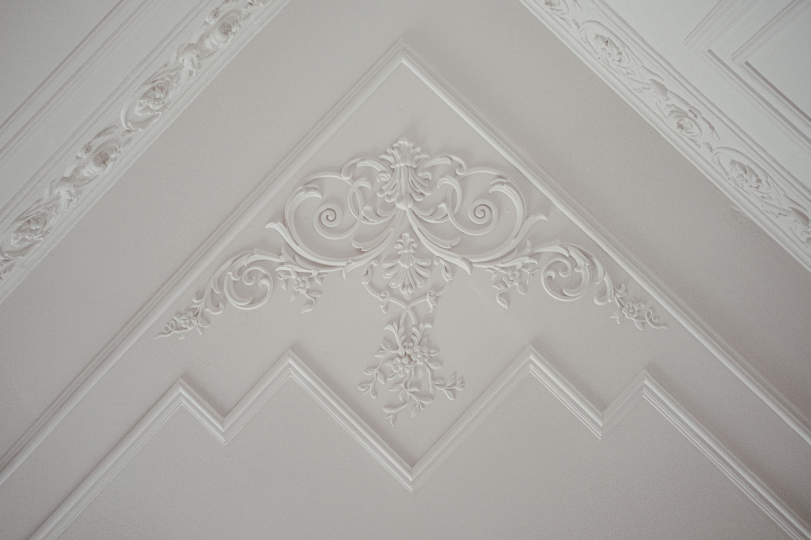 Апартаменты Minin Apartments с видом на Александринский Театр 130 кв.м.