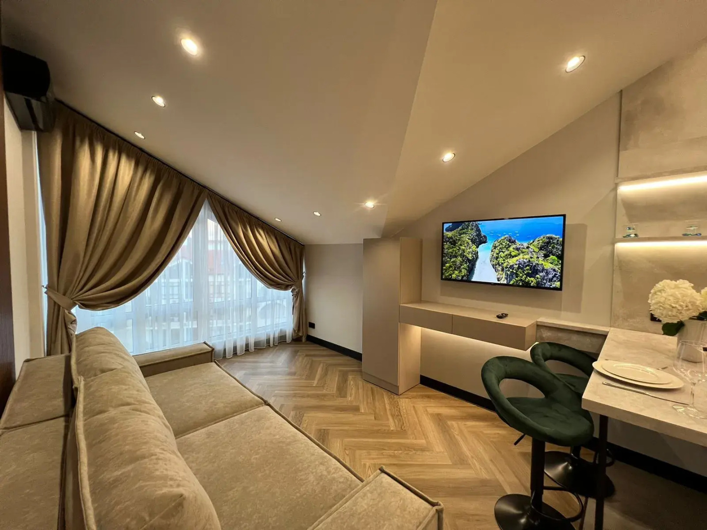 Квартира дизайнерская квартира у моря