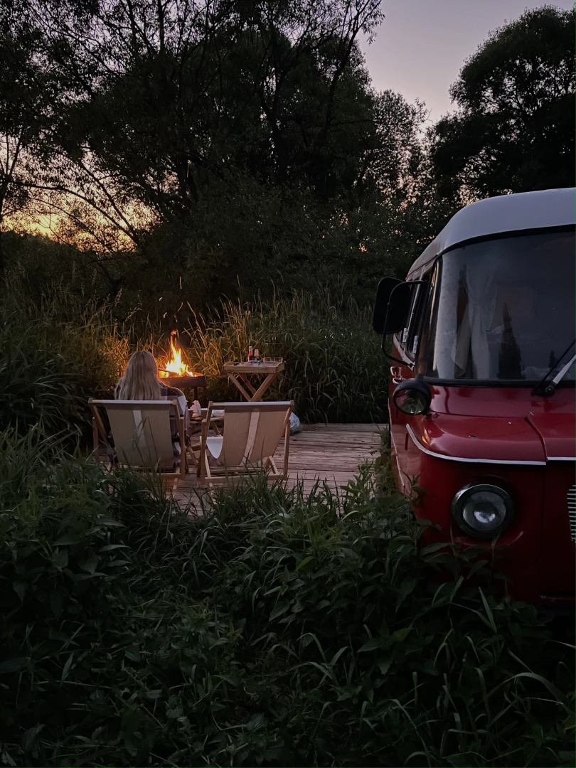 Глэмпинг Hippy Hotel