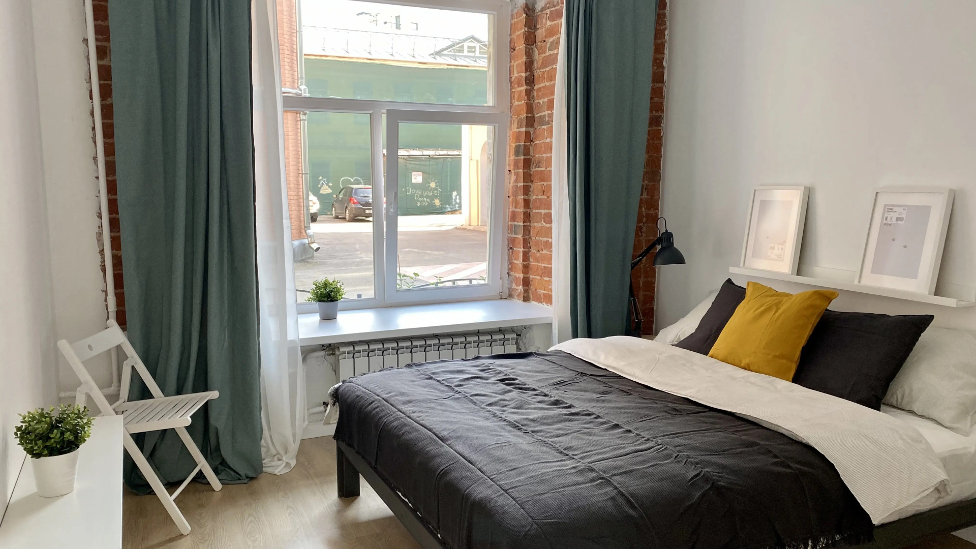 Мебелированная комната на Садовнической (1)