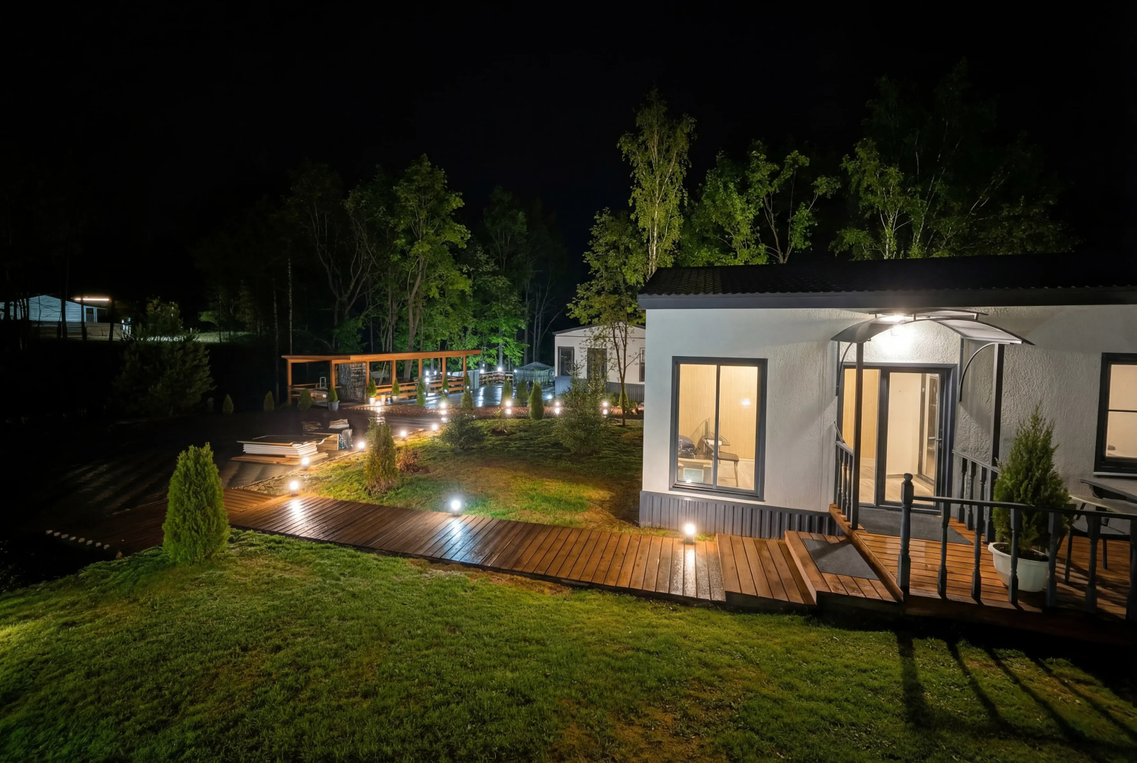 Гостевой дом Комфортный двухсекционный дом с отдельными входами