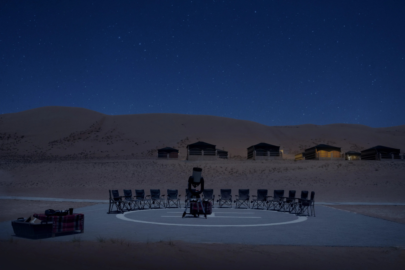 Отель Thousand Nights Camp
