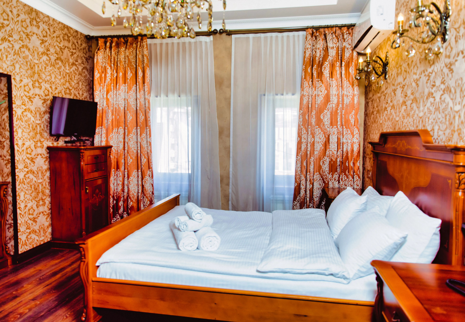 Отель Royal Historical Palace