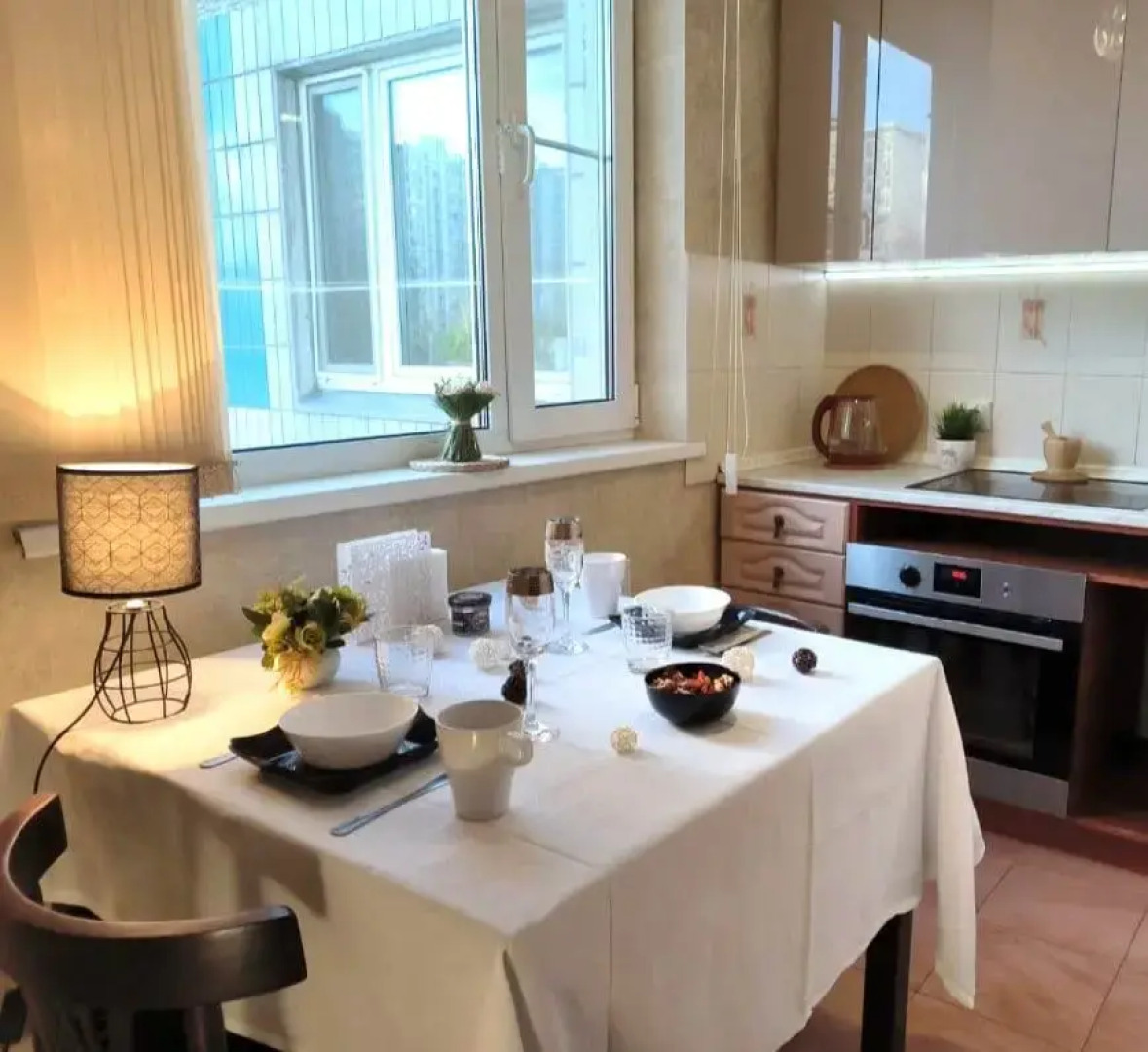 Уютные апартаменты Lora Home на Пражской