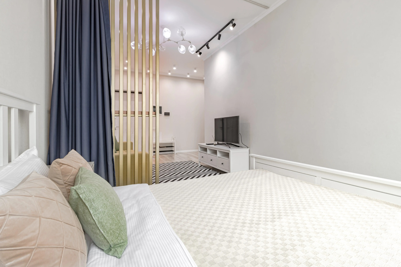 Апартаменты Avenue 5