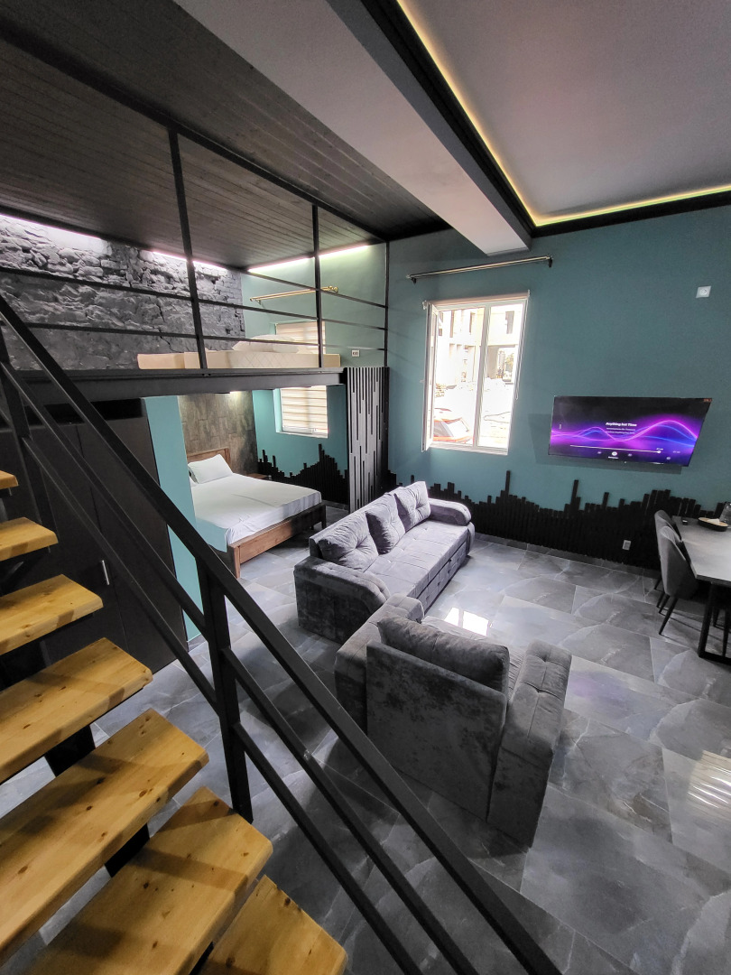 Квартира Максилан