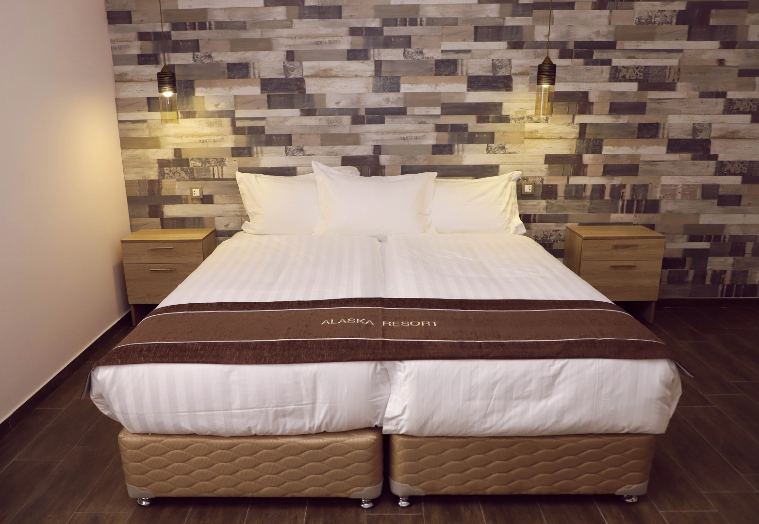 Курортный отель Alaska