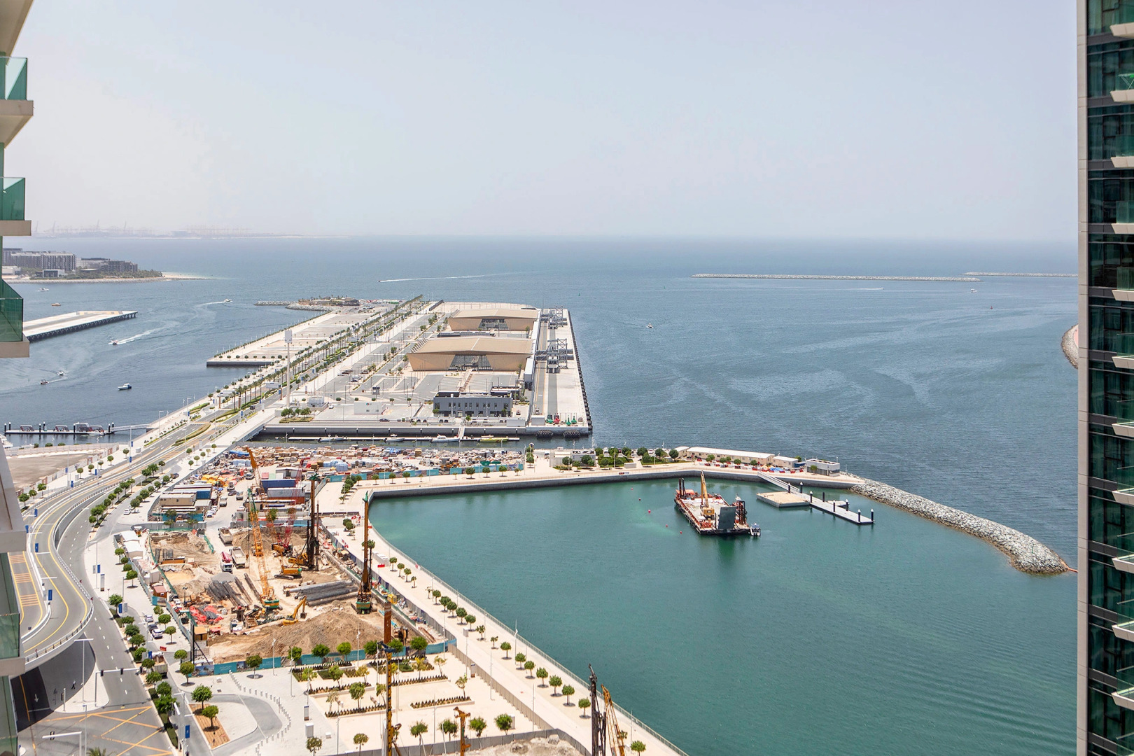 Апартаменты Marina Vista Emaar Beachfront