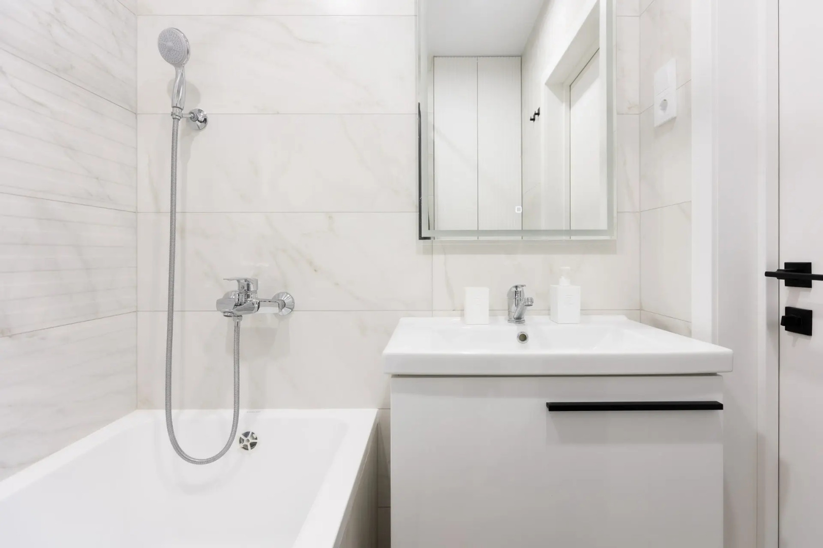 Апартаменты Grey House Минск Мир