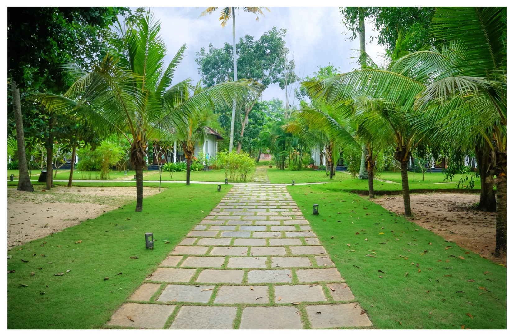 Отель Resort Seclude Kerala Marari Sands