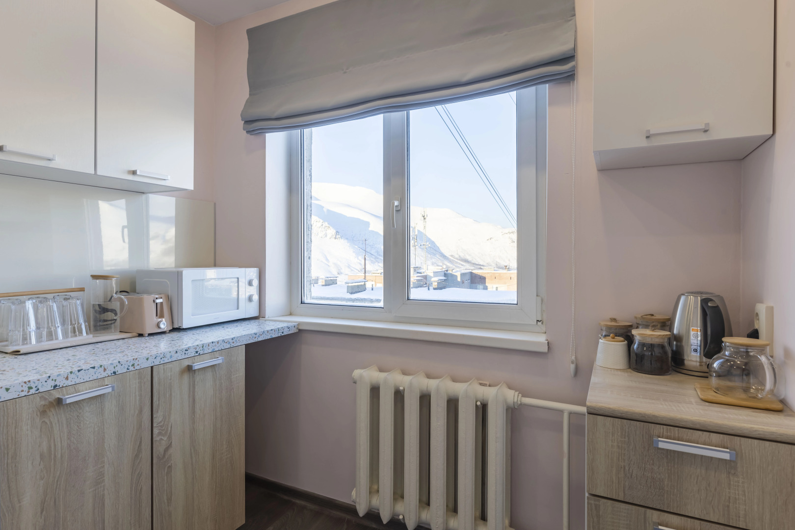 Квартира 2-комн с видом на озеро и горы