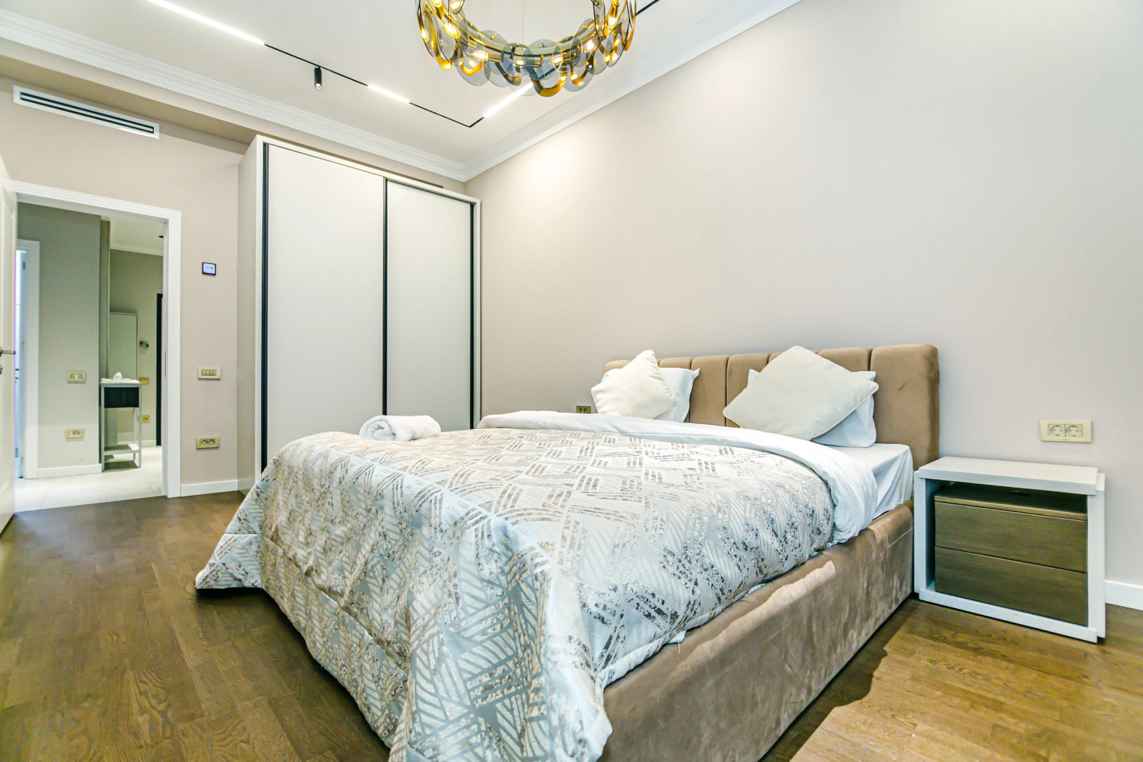 Апартаменты VIP on Sabah Residence Sea View