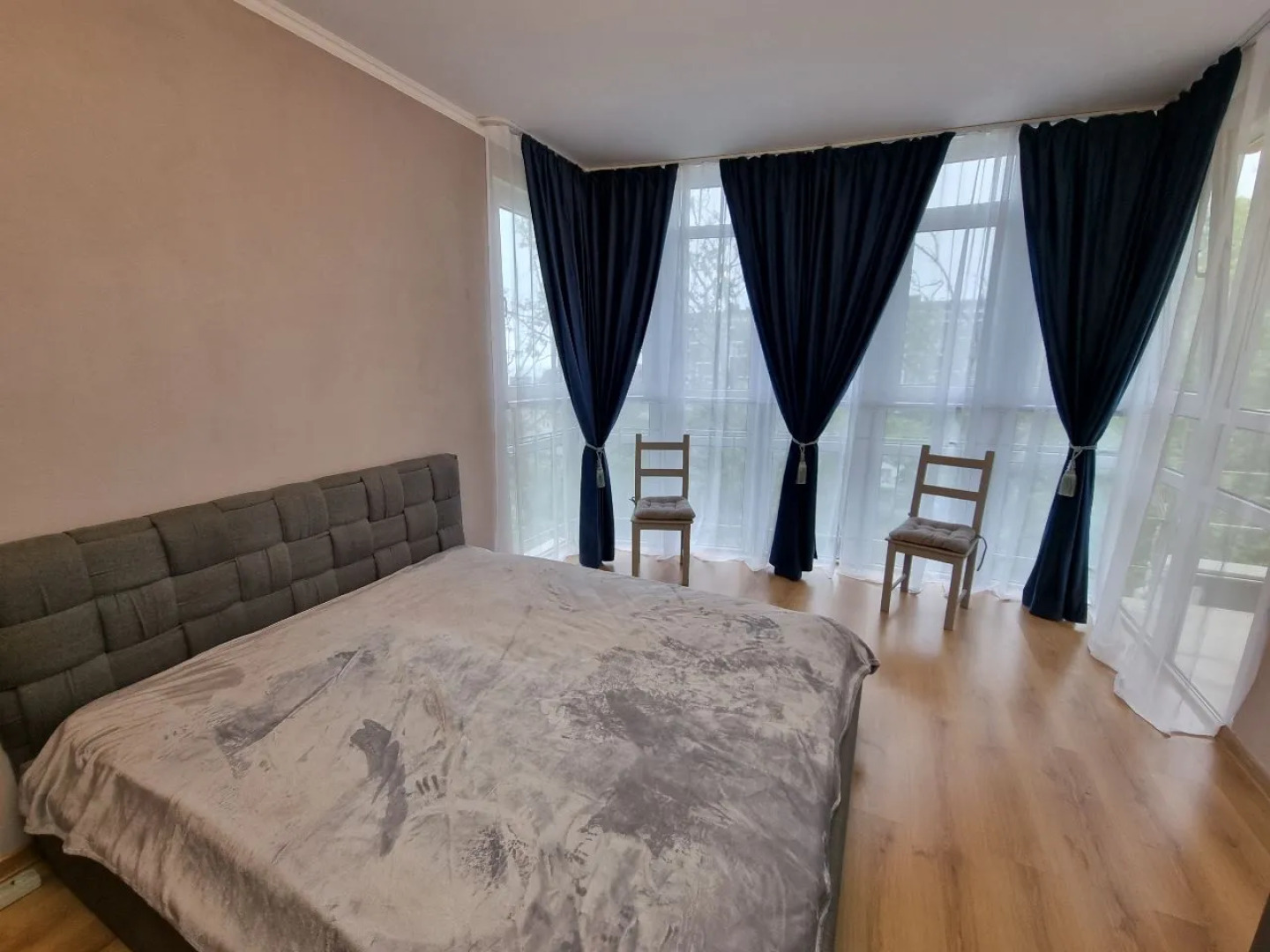 Апартаменты У Озера