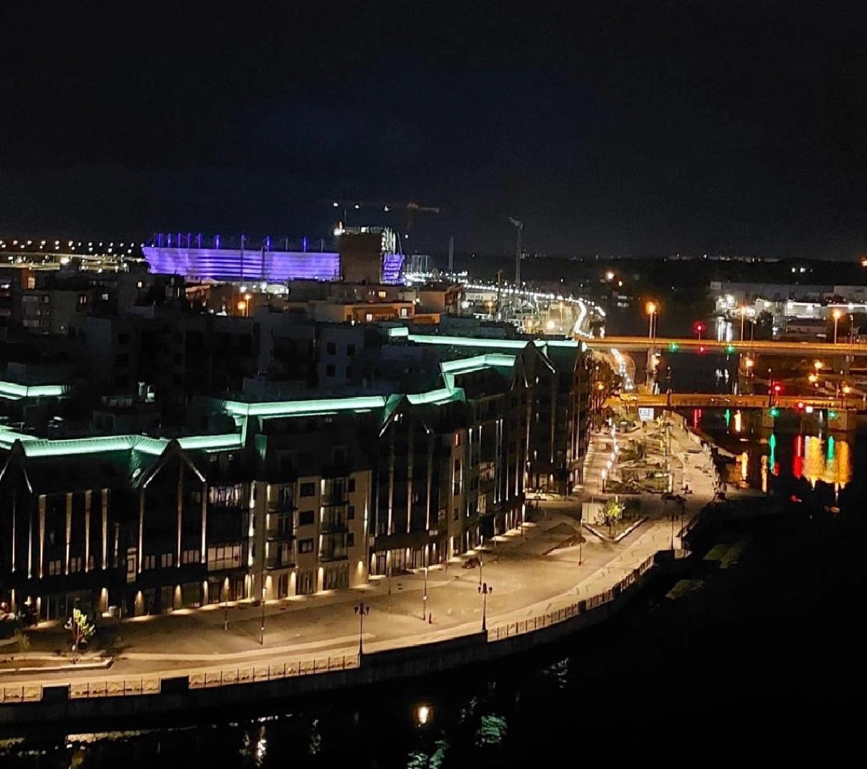 Апартаменты на Эпроновской 15