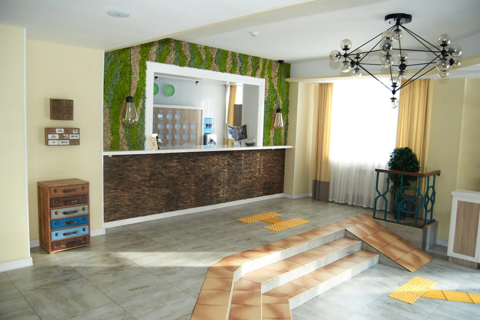 Отель Green Which