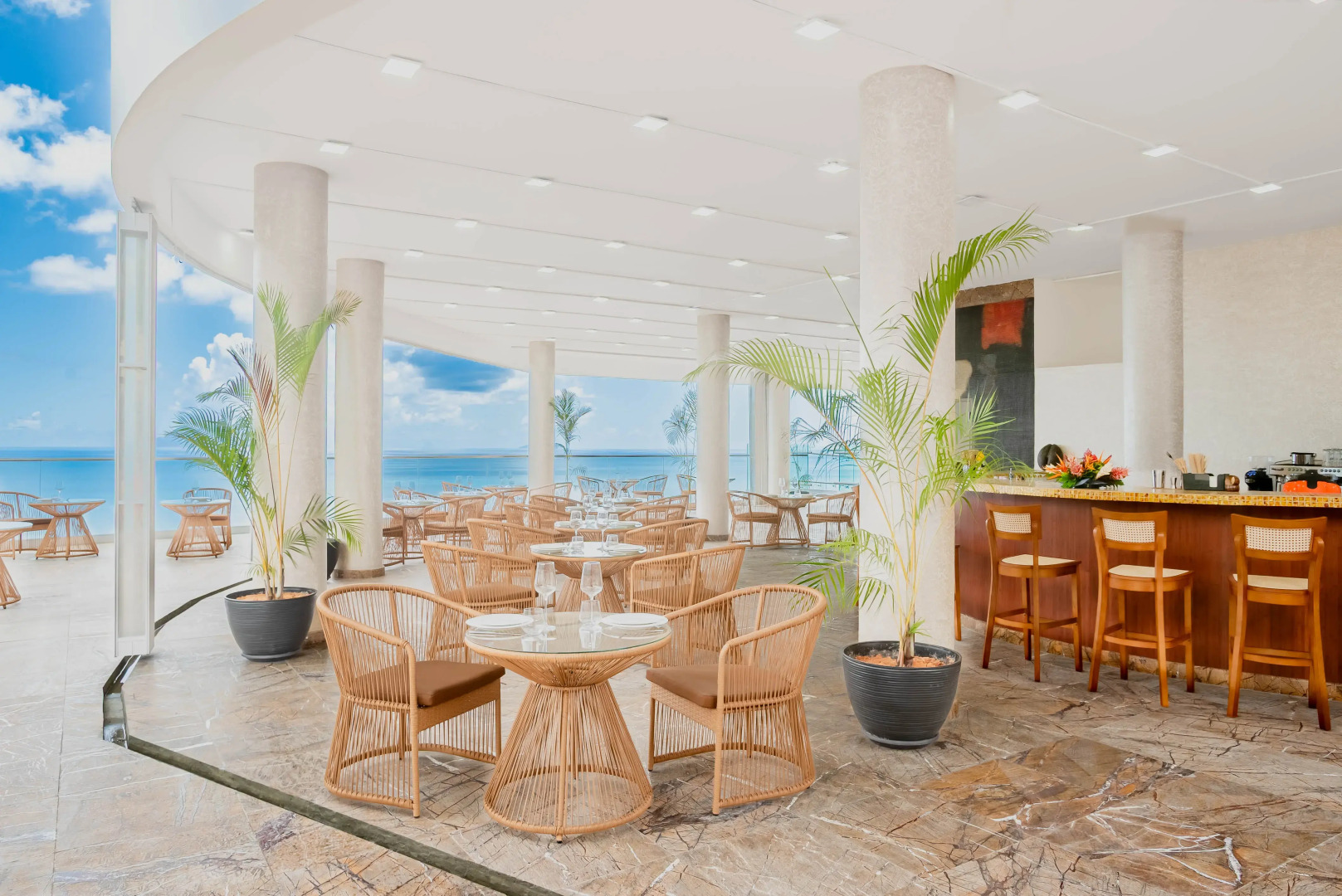 Курортный отель Gardens Hill Resort & Spa