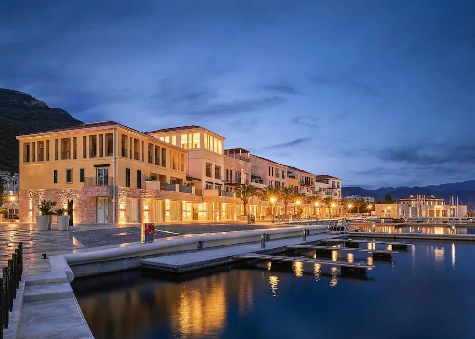 Курортный Отель Portonovi