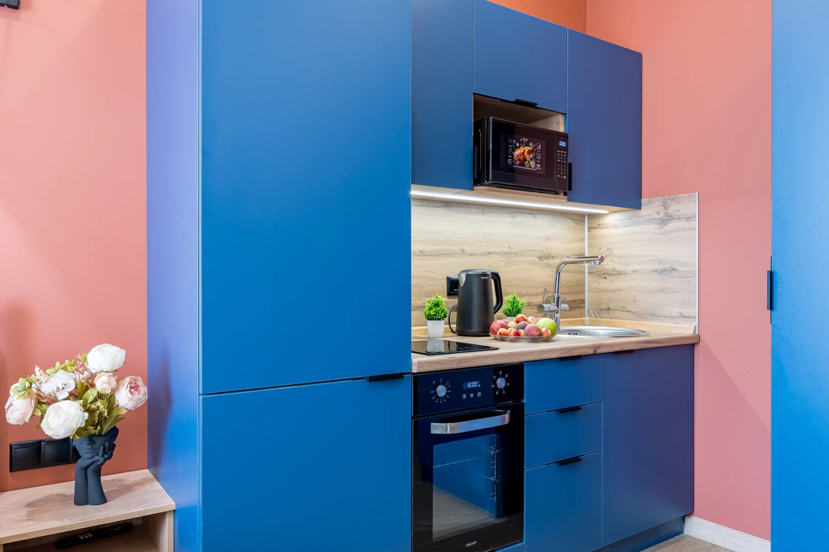 Апартаменты на Западной 85