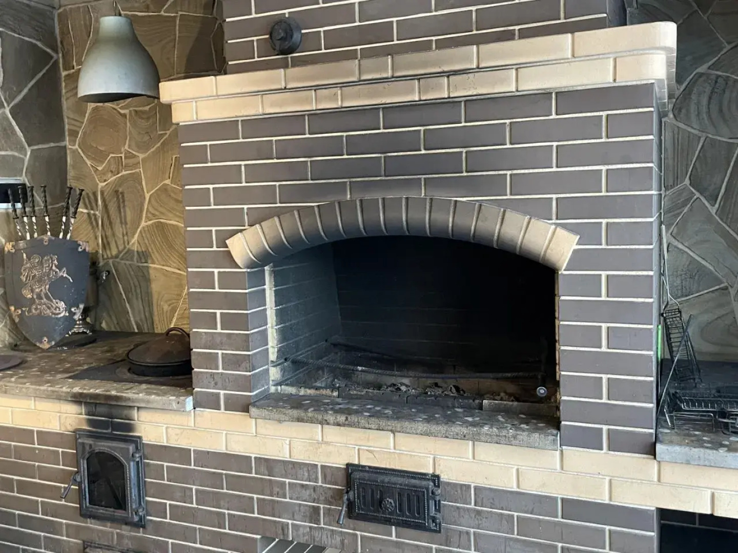 Частный дом с баней у озера