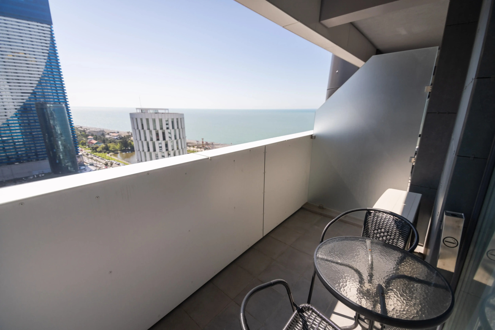 Апартаменты Bright Apartment with Balcony in Alliance Palace Batumi - Steps from the Sea & Dancing Fountains