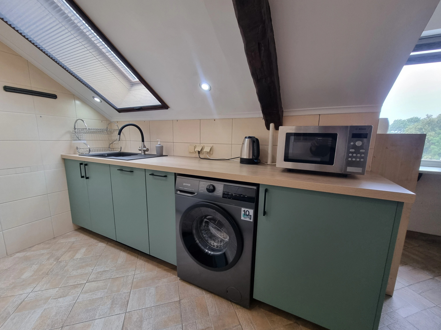 Апартаменты Двухуровневая Квартира с Видом на Море