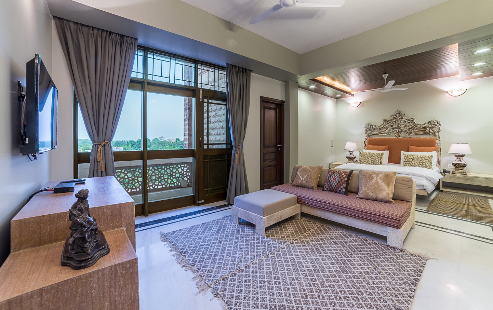 Отель The Almond Tree