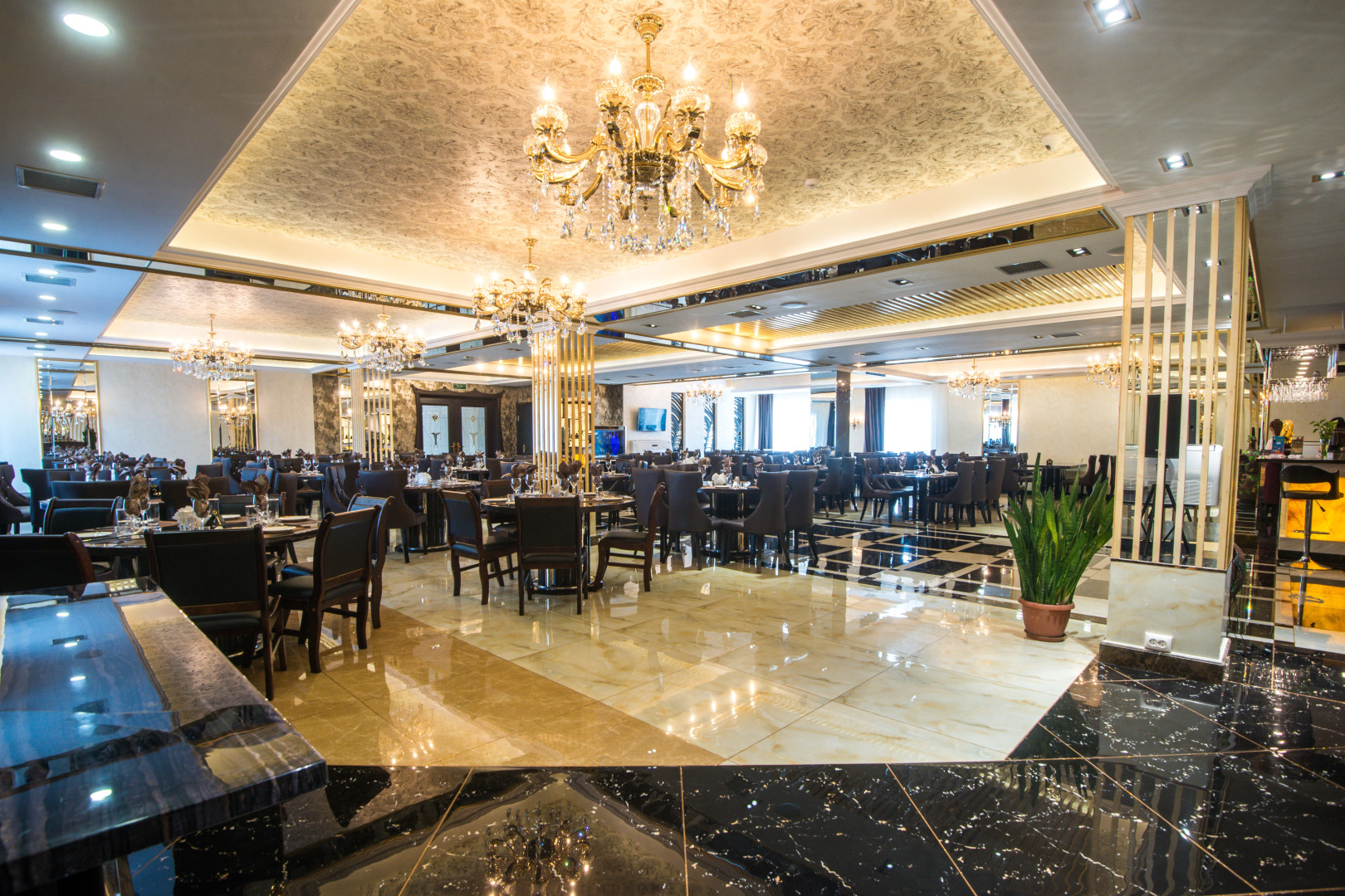 Гостинично-развлекательный комплекс Золотое Время