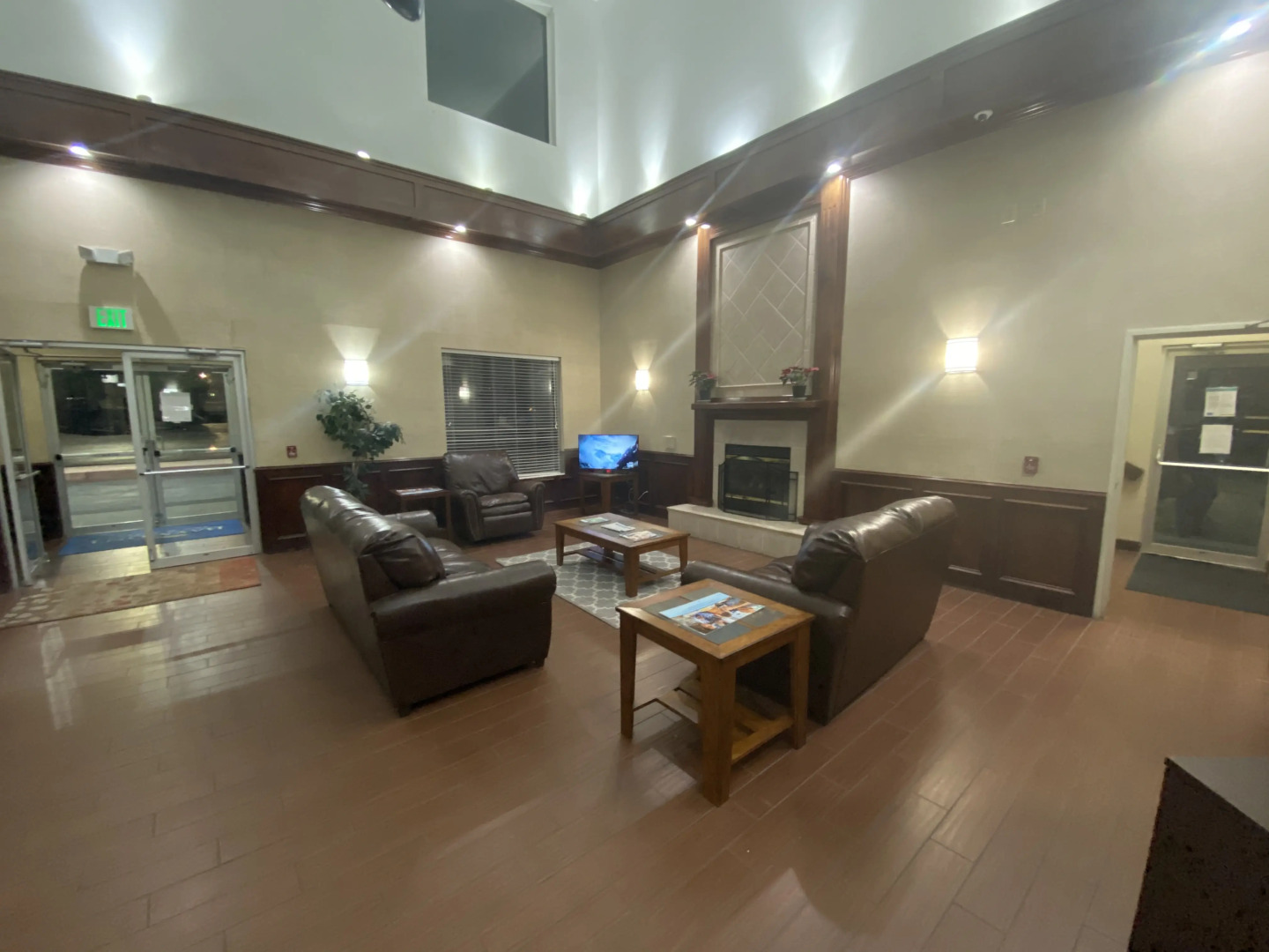 Отель Baymont Inn and Suites