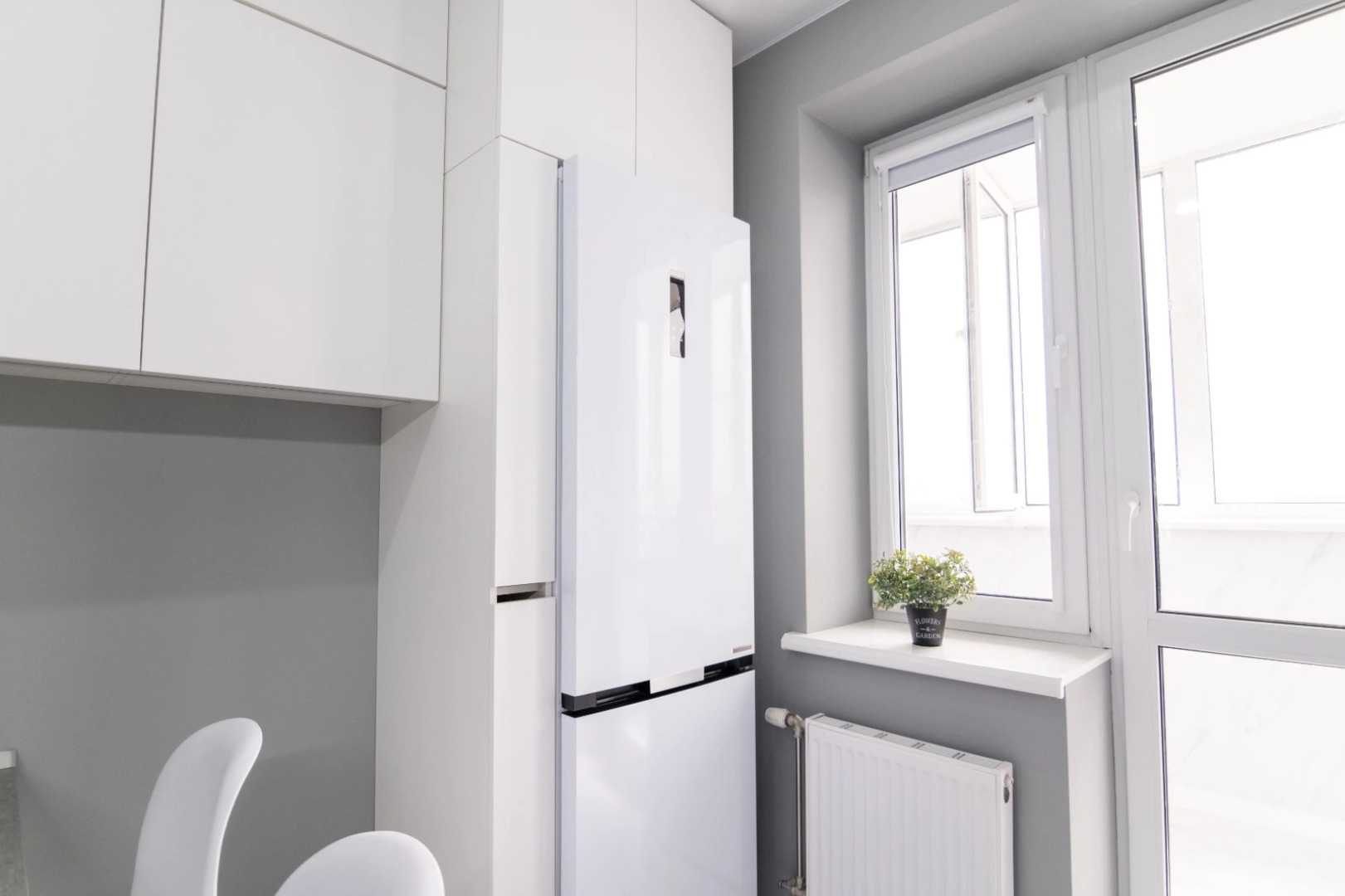 Апартаменты Hedonism Aparts со Стильным Ремонтом в Тихом Районе